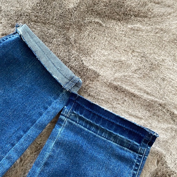 Kenneth Cole - Women's Skinny Cropped Jeans - Picture 7 of 10